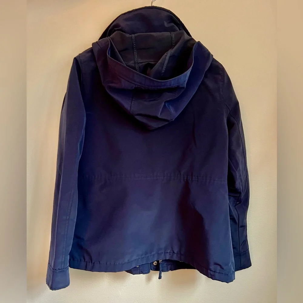 Abercrombie & Fitch Rain Coat (M) - Picture 2 of 2